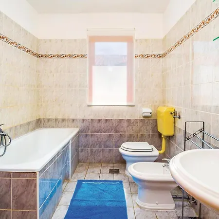 Apartament 2 Bedroom Gorgeous In Rabac